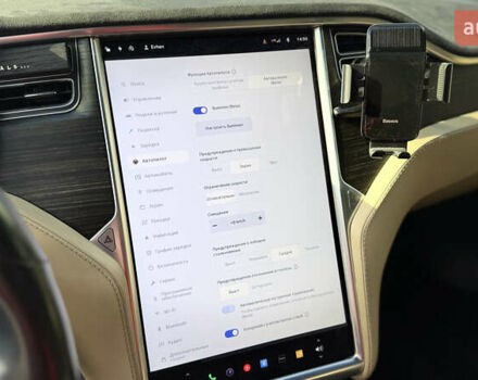 Синий Тесла Модель С, объемом двигателя 0 л и пробегом 200 тыс. км за 15400 $, фото 13 на Automoto.ua