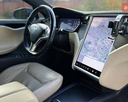 Синий Тесла Модель С, объемом двигателя 0 л и пробегом 200 тыс. км за 15400 $, фото 31 на Automoto.ua