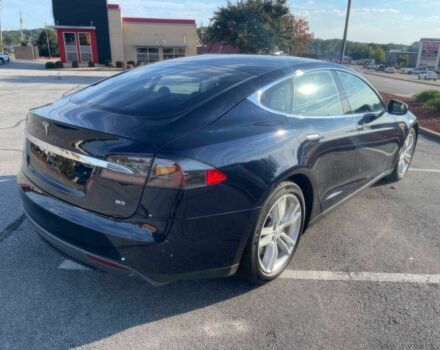 Синий Тесла Модель С, объемом двигателя 0 л и пробегом 80 тыс. км за 6000 $, фото 5 на Automoto.ua