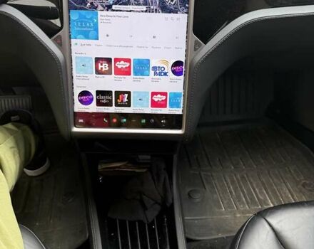 Синій Тесла Модель С, об'ємом двигуна 0 л та пробігом 140 тис. км за 12417 $, фото 10 на Automoto.ua