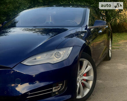 Синій Тесла Модель С, об'ємом двигуна 0 л та пробігом 126 тис. км за 25999 $, фото 7 на Automoto.ua