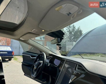 Синій Тесла Модель С, об'ємом двигуна 0 л та пробігом 152 тис. км за 16000 $, фото 10 на Automoto.ua