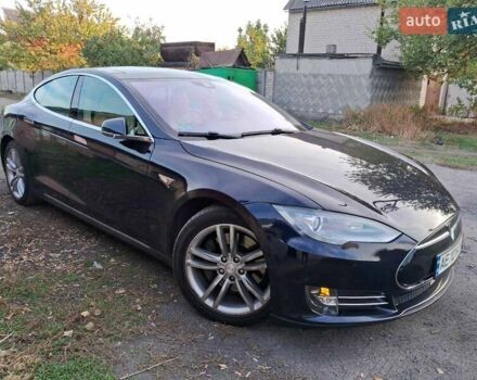 Синий Тесла Модель С, объемом двигателя 0 л и пробегом 189 тыс. км за 15100 $, фото 2 на Automoto.ua