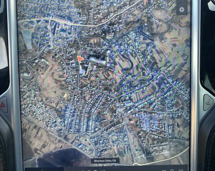 Синий Тесла Модель С, объемом двигателя 0 л и пробегом 122 тыс. км за 17000 $, фото 29 на Automoto.ua