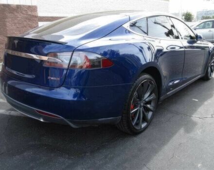 Синій Тесла Модель С, об'ємом двигуна 0 л та пробігом 74 тис. км за 11000 $, фото 7 на Automoto.ua