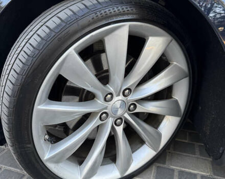 Синий Тесла Модель С, объемом двигателя 0 л и пробегом 93 тыс. км за 15000 $, фото 9 на Automoto.ua