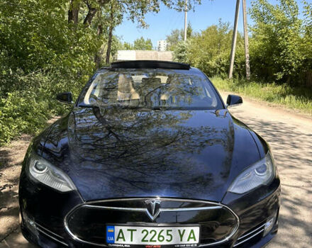 Синий Тесла Модель С, объемом двигателя 0 л и пробегом 93 тыс. км за 18500 $, фото 5 на Automoto.ua