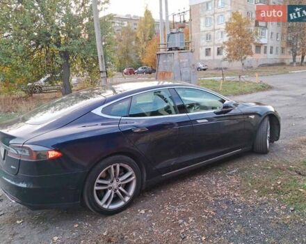 Синий Тесла Модель С, объемом двигателя 0 л и пробегом 189 тыс. км за 15100 $, фото 3 на Automoto.ua