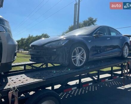 Синий Тесла Модель С, объемом двигателя 0 л и пробегом 190 тыс. км за 21900 $, фото 14 на Automoto.ua