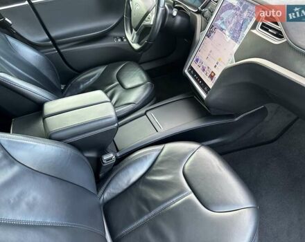 Синій Тесла Модель С, об'ємом двигуна 0 л та пробігом 361 тис. км за 14990 $, фото 17 на Automoto.ua