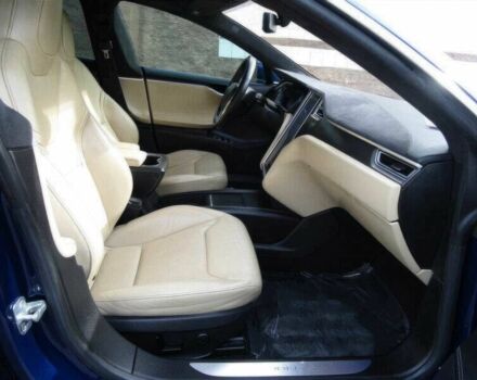 Синій Тесла Модель С, об'ємом двигуна 0 л та пробігом 74 тис. км за 11000 $, фото 9 на Automoto.ua