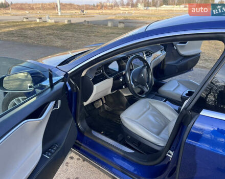 Синий Тесла Модель С, объемом двигателя 0 л и пробегом 96 тыс. км за 13500 $, фото 14 на Automoto.ua