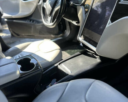 Синий Тесла Модель С, объемом двигателя 0 л и пробегом 144 тыс. км за 13400 $, фото 16 на Automoto.ua