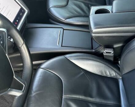 Синій Тесла Модель С, об'ємом двигуна 0 л та пробігом 361 тис. км за 14990 $, фото 14 на Automoto.ua