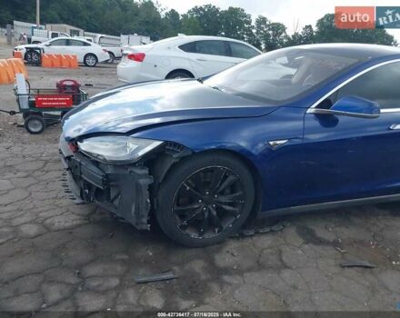 Синий Тесла Модель С, объемом двигателя 0 л и пробегом 140 тыс. км за 10500 $, фото 8 на Automoto.ua
