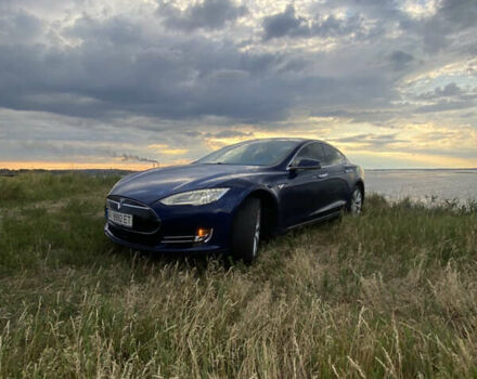 Синий Тесла Модель С, объемом двигателя 0 л и пробегом 150 тыс. км за 27000 $, фото 19 на Automoto.ua