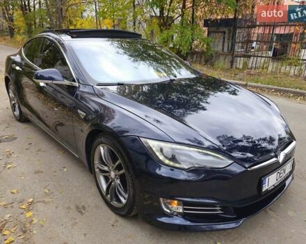 Синий Тесла Модель С, объемом двигателя 0 л и пробегом 215 тыс. км за 18000 $, фото 6 на Automoto.ua