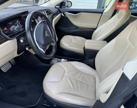 Синий Тесла Модель С, объемом двигателя 0 л и пробегом 93 тыс. км за 15000 $, фото 5 на Automoto.ua