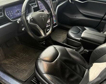 Синій Тесла Модель С, об'ємом двигуна 0 л та пробігом 140 тис. км за 12417 $, фото 9 на Automoto.ua