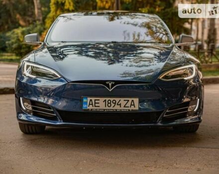 Синий Тесла Модель С, объемом двигателя 0 л и пробегом 85 тыс. км за 22499 $, фото 9 на Automoto.ua