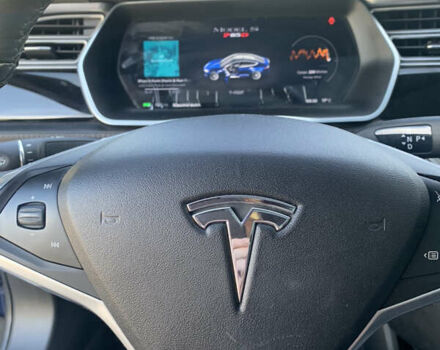 Синий Тесла Модель С, объемом двигателя 0 л и пробегом 122 тыс. км за 17000 $, фото 28 на Automoto.ua