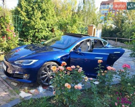 Синий Тесла Модель С, объемом двигателя 0 л и пробегом 139 тыс. км за 15800 $, фото 12 на Automoto.ua