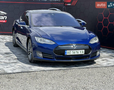 Синий Тесла Модель С, объемом двигателя 0 л и пробегом 200 тыс. км за 13500 $, фото 10 на Automoto.ua