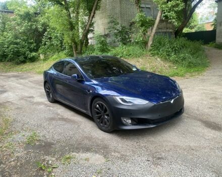 Синий Тесла Модель С, объемом двигателя 0 л и пробегом 103 тыс. км за 17500 $, фото 2 на Automoto.ua