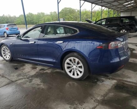 Синий Тесла Модель С, объемом двигателя 0 л и пробегом 228 тыс. км за 9000 $, фото 1 на Automoto.ua