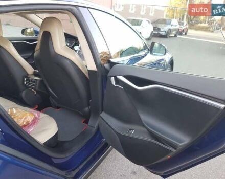Синій Тесла Модель С, об'ємом двигуна 0 л та пробігом 95 тис. км за 15750 $, фото 7 на Automoto.ua
