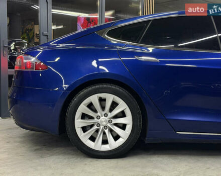 Синій Тесла Модель С, об'ємом двигуна 0 л та пробігом 244 тис. км за 15500 $, фото 17 на Automoto.ua