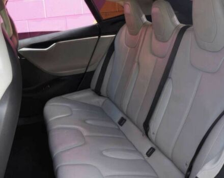 Синій Тесла Модель С, об'ємом двигуна 0 л та пробігом 78 тис. км за 11000 $, фото 10 на Automoto.ua