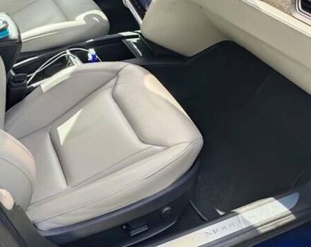 Синій Тесла Модель С, об'ємом двигуна 0 л та пробігом 139 тис. км за 15900 $, фото 4 на Automoto.ua