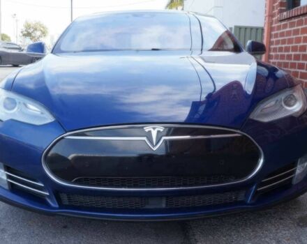Синій Тесла Модель С, об'ємом двигуна 0 л та пробігом 78 тис. км за 11000 $, фото 1 на Automoto.ua