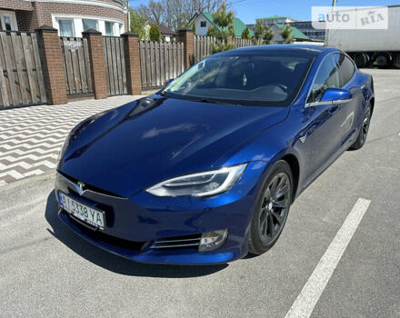 Синий Тесла Модель С, объемом двигателя 0 л и пробегом 137 тыс. км за 20700 $, фото 2 на Automoto.ua