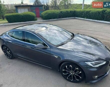 Синий Тесла Модель С, объемом двигателя 0 л и пробегом 80 тыс. км за 21000 $, фото 2 на Automoto.ua