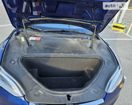 Синій Тесла Модель С, об'ємом двигуна 0 л та пробігом 68 тис. км за 24200 $, фото 13 на Automoto.ua
