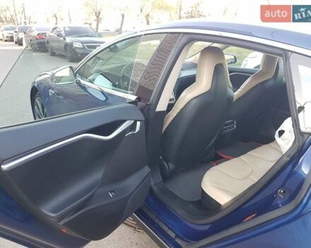 Синій Тесла Модель С, об'ємом двигуна 0 л та пробігом 95 тис. км за 15750 $, фото 4 на Automoto.ua