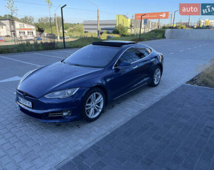 Тесла Модель С 2016 в Львове на Automoto.ua Синий Тесла Модель С, объемом двигателя 0 л и пробегом 120 тыс. км за 18000 $, фото 10 на Automoto.ua