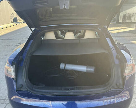 Синій Тесла Модель С, об'ємом двигуна 0 л та пробігом 105 тис. км за 16500 $, фото 5 на Automoto.ua