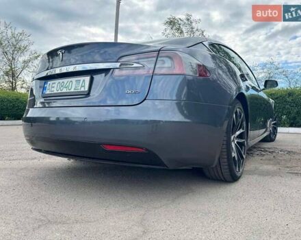 Синий Тесла Модель С, объемом двигателя 0 л и пробегом 80 тыс. км за 21000 $, фото 14 на Automoto.ua