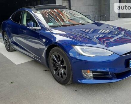 Синий Тесла Модель С, объемом двигателя 0 л и пробегом 137 тыс. км за 22500 $, фото 5 на Automoto.ua