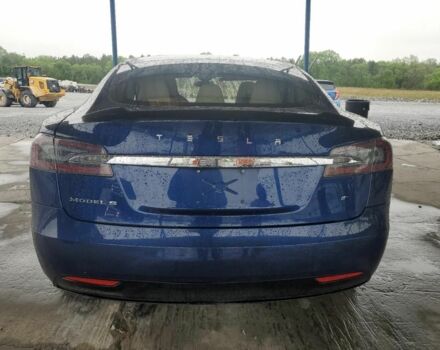 Синий Тесла Модель С, объемом двигателя 0 л и пробегом 228 тыс. км за 9000 $, фото 2 на Automoto.ua