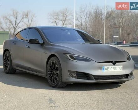 Синий Тесла Модель С, объемом двигателя 0 л и пробегом 200 тыс. км за 17900 $, фото 15 на Automoto.ua