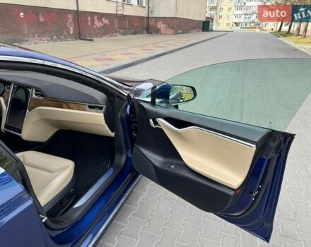 Синий Тесла Модель С, объемом двигателя 0 л и пробегом 267 тыс. км за 15500 $, фото 23 на Automoto.ua