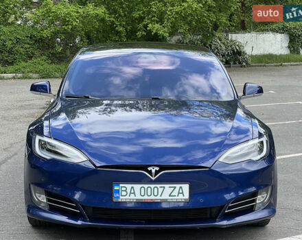 Синий Тесла Модель С, объемом двигателя 0 л и пробегом 133 тыс. км за 18300 $, фото 9 на Automoto.ua