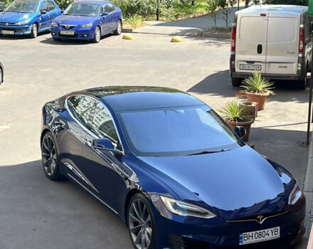 Синий Тесла Модель С, объемом двигателя 0 л и пробегом 268 тыс. км за 17500 $, фото 4 на Automoto.ua