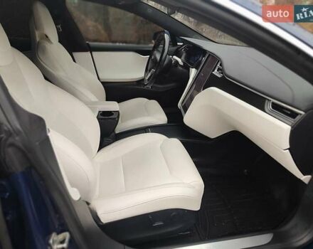 Синий Тесла Модель С, объемом двигателя 0 л и пробегом 122 тыс. км за 17750 $, фото 4 на Automoto.ua