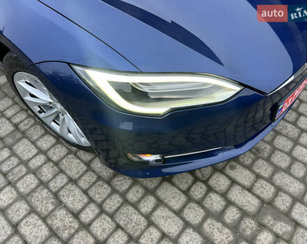 Синій Тесла Модель С, об'ємом двигуна 0 л та пробігом 132 тис. км за 16700 $, фото 8 на Automoto.ua