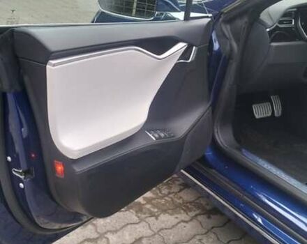 Синій Тесла Модель С, об'ємом двигуна 0 л та пробігом 193 тис. км за 16900 $, фото 8 на Automoto.ua